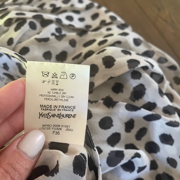 Yves Saint Laurent High Waisted Silk Skort - NWOT - Picture 9 of 12